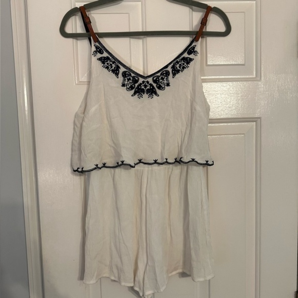 COSTA BLANCA LA ROMPER WITH LEATHER ADJUSTABLE STRAPS - Size Small SKU:78